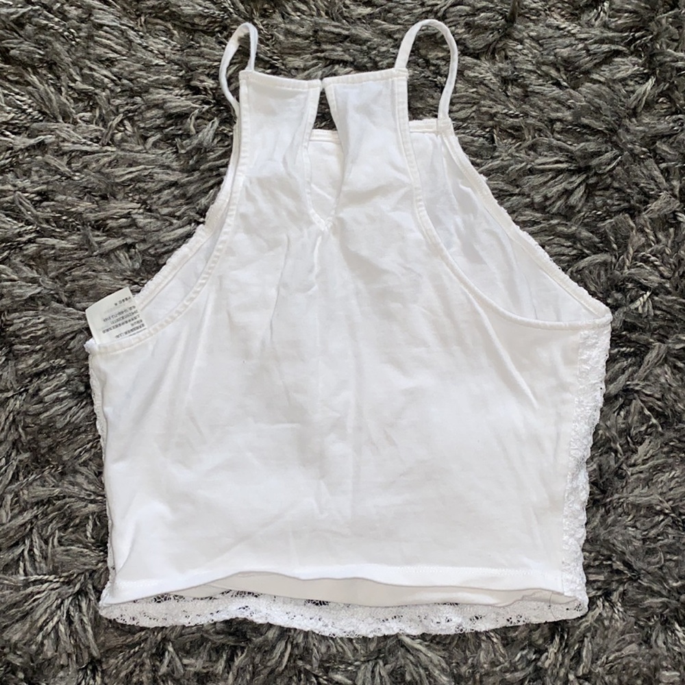 Halter top - Picture 2 of 3